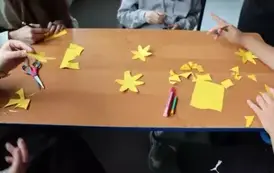 2025 kwiecień - wykonywanie żonkili przez uczni&oacute;w