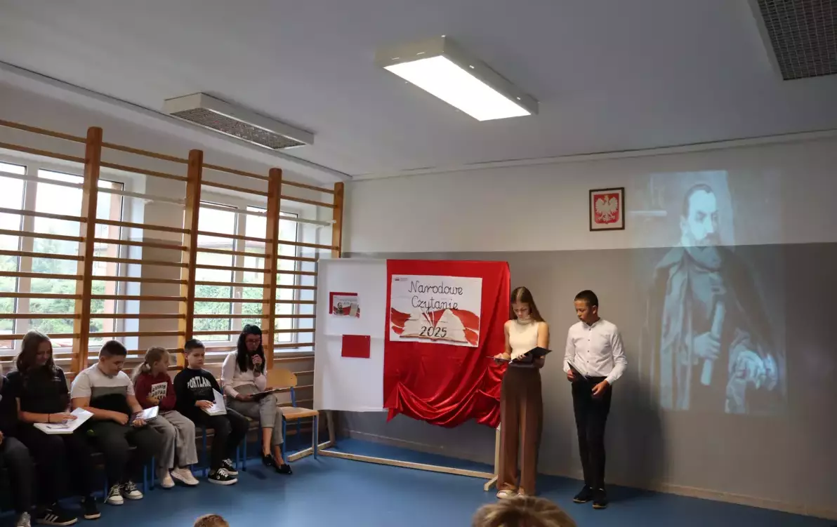 Zdjęcie do Narodowe Czytanie  poezji Jana Kochanowskiego