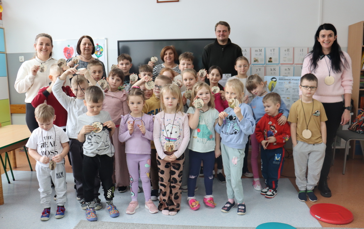 Zdjęcie do Wizyta leśnika z Nadleśnictwa Ostrołęka w Szkole Podstawowej w Nasiadkach