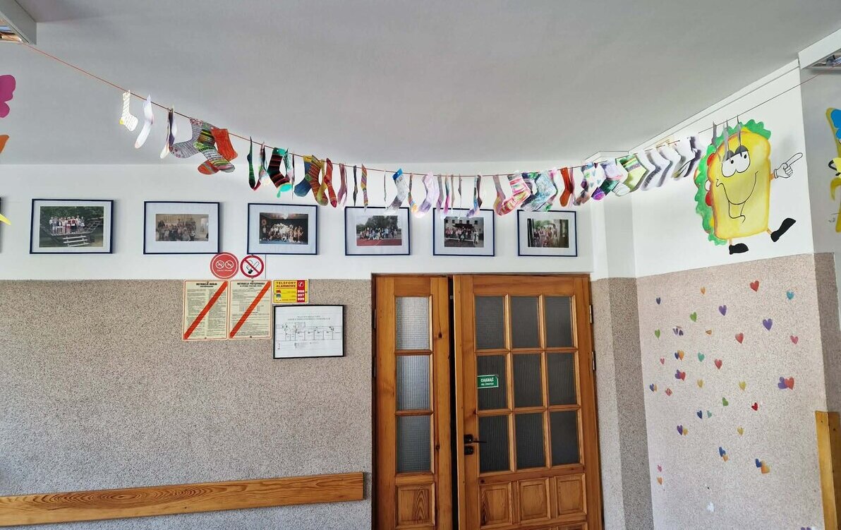 Zdjęcie do Światowy Dzień Os&oacute;b z zespołem Downa- Dzień Kolorowej Skarpetki