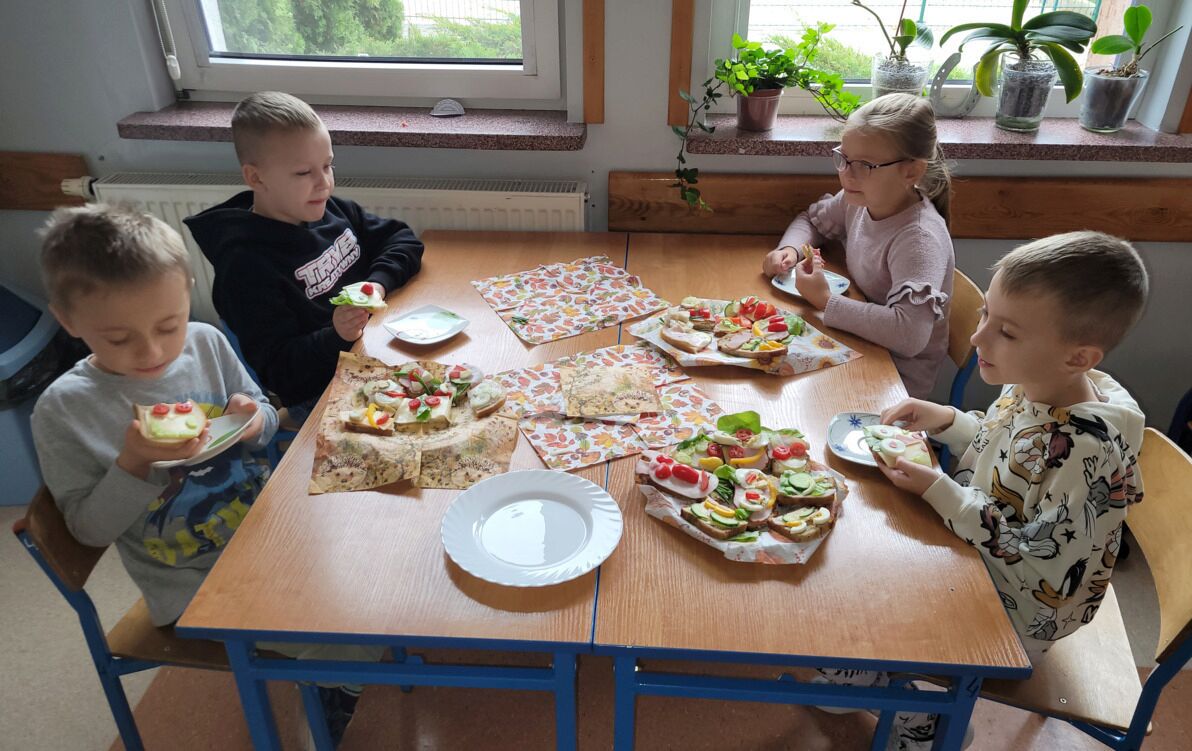 Zdjęcie do 3 listopada Dzień Kanapki