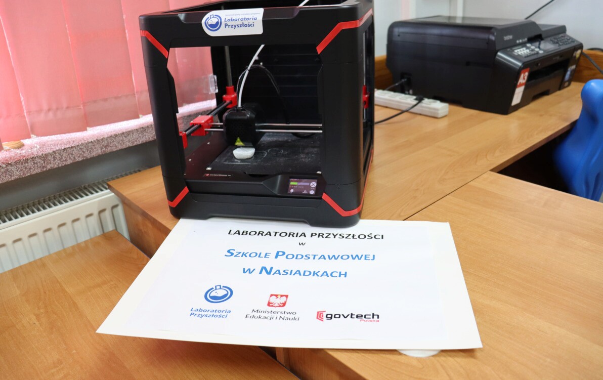 Zdjęcie do Dzień Otwarty "Laboratoria Przyszłości" w Naszej Szkole: zapoznanie z technologią i rozwijanie kreatywności