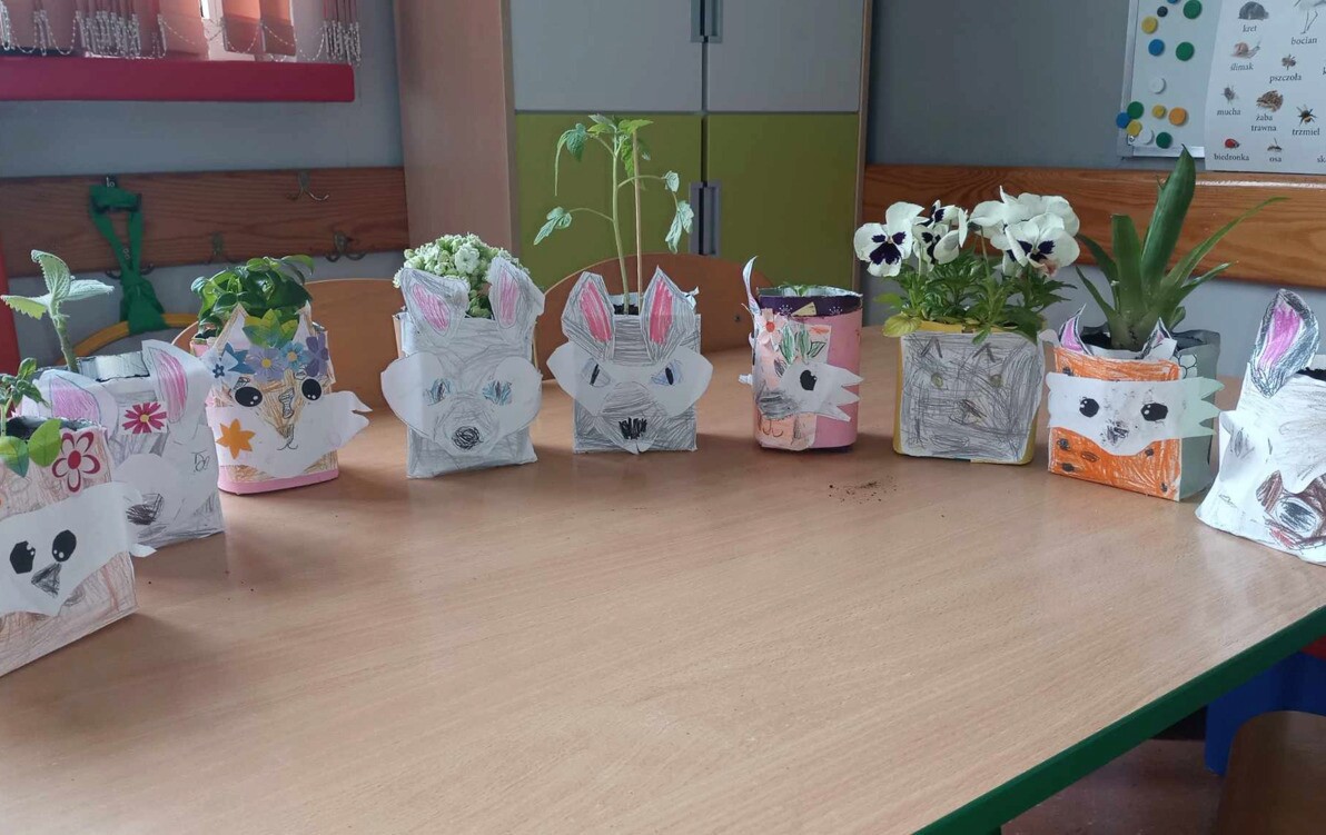 Zdjęcie do  Przedszkolaki i uczniowie klas I-III celebrują Dzień Ziemi
