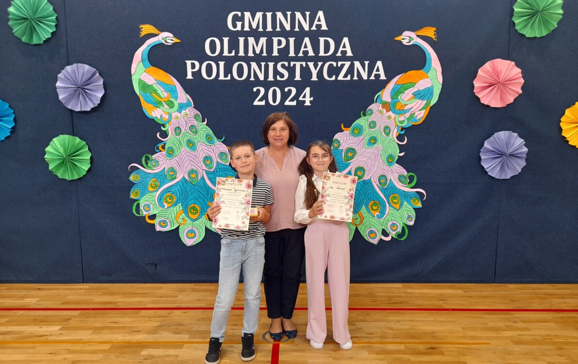 Zdjęcie do Gminna Olimpiada Polonistyczna
